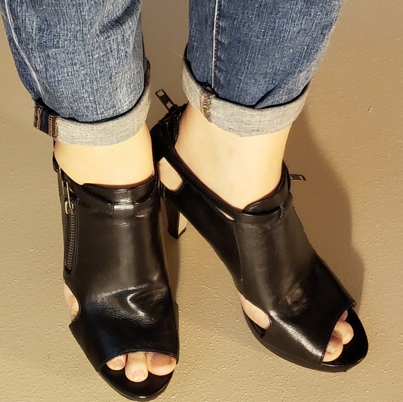 Open toe ankle boot heels - Picture 4 of 8